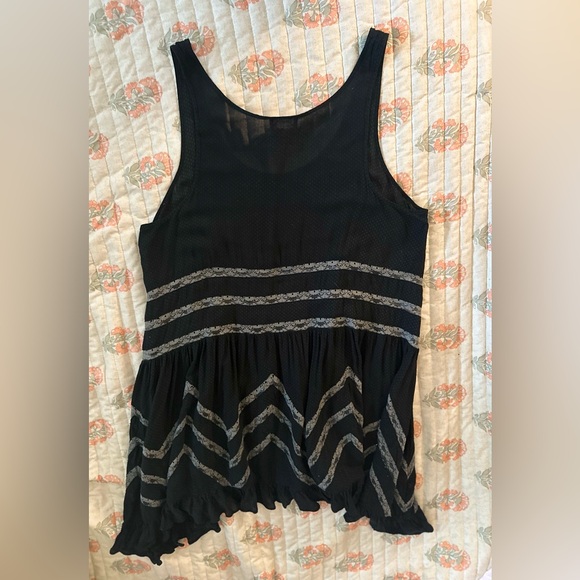 Free People Intimately | Black Asymmetrical Tiered Tank Top w/ Lace Detail Sz:S - Picture 13 of 15